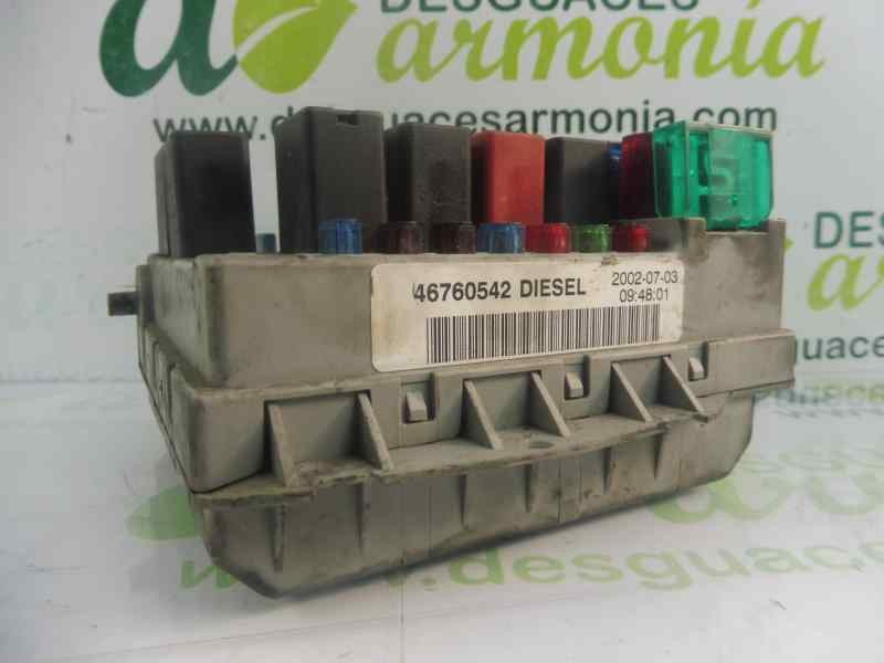 Recambio de caja reles / fusibles para fiat doblo (119) 1.9 jtd elx / dynamic referencia OEM IAM 46760542   Recambio de caja reles / fusibles para fiat doblo (119) 1.9 jtd elx / dynamic referencia OEM IAM 46760542