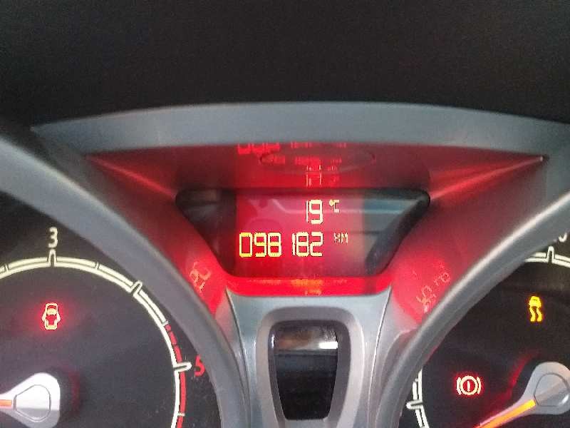 Recambio de cuadro instrumentos para ford fiesta (cb1) titanium referencia OEM IAM 8A6T10849GH 8A6F10849GJ 