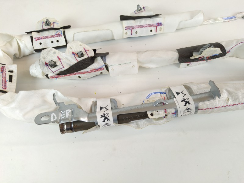 Recambio de airbag cortina delantero derecho para opel corsa f referencia OEM IAM 9827991580  