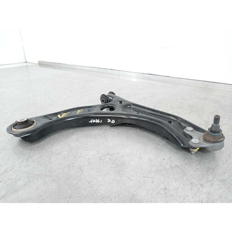 Recambio de brazo suspension inferior delantero derecho para seat arona xperience referencia OEM IAM 2Q0407152D  