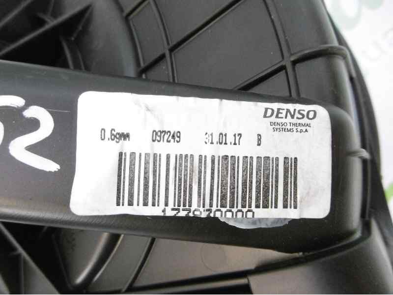 Recambio de ventilador calefaccion para opel movano mr/f2yc/51ade3 referencia OEM IAM   