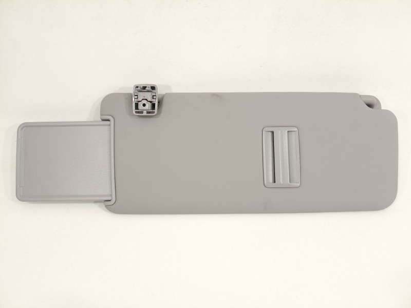 Recambio de parasol izquierdo para hyundai tucson essence 2wd referencia OEM IAM   