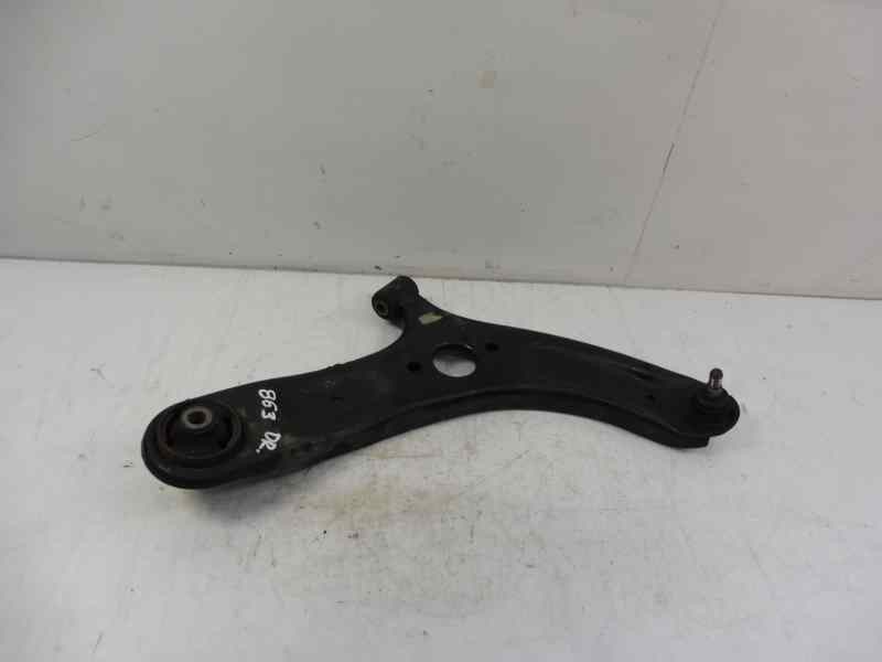 Recambio de brazo suspension inferior delantero derecho para hyundai i20 city s referencia OEM IAM 545011J700  