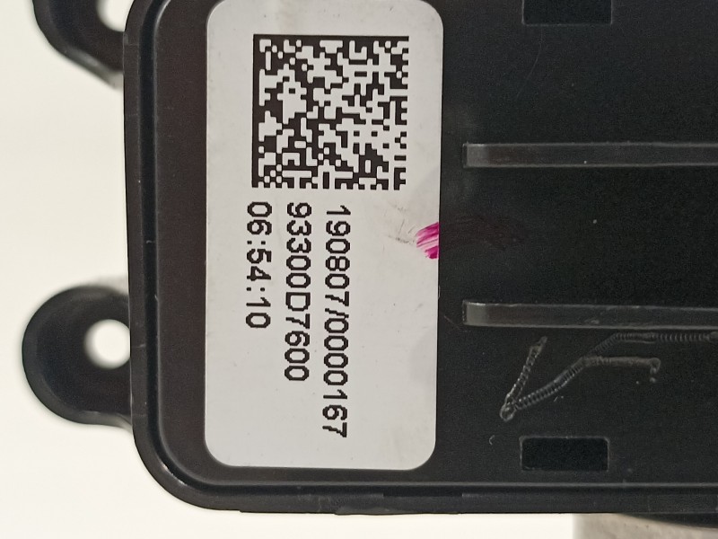 Recambio de mando multifuncion para hyundai tucson essence 2wd referencia OEM IAM 93300D7600  