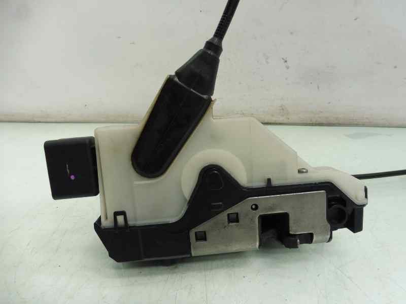 Recambio de cerradura puerta delantera derecha para peugeot 208 style referencia OEM IAM 9812500780  