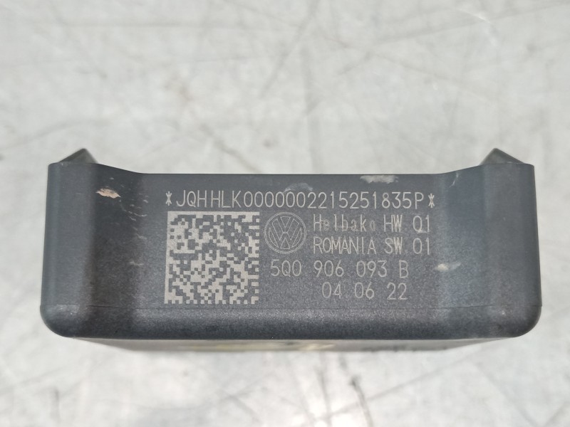 Recambio de modulo electronico para seat arona xperience referencia OEM IAM 5Q0906093B  