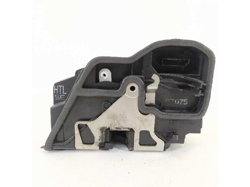 Recambio de cerradura puerta trasera izquierda para bmw serie 1 berlina (e81/e87) 120d referencia OEM IAM 7167075  