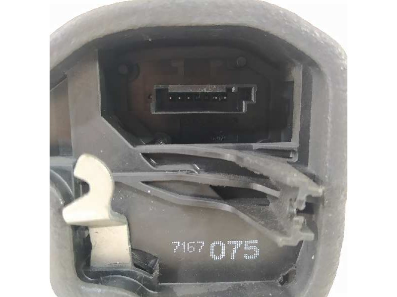 Recambio de cerradura puerta trasera izquierda para bmw serie 1 berlina (e81/e87) 120d referencia OEM IAM 7167075  
