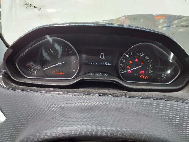 Recambio de cuadro instrumentos para peugeot 208 style referencia OEM IAM 9813848980  