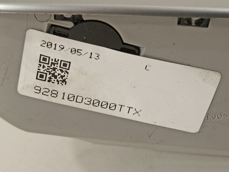 Recambio de luz interior para hyundai tucson essence 2wd referencia OEM IAM 92810D300X  