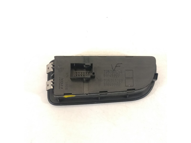 Recambio de mando multifuncion para fiat punto (evo) (199) dynamic referencia OEM IAM 735367269 735367268 735367268