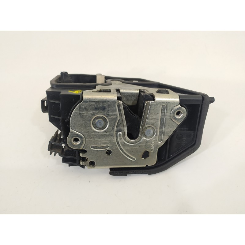 Recambio de cerradura puerta delantera derecha para bmw serie 1 berlina (e81/e87) 120d referencia OEM IAM 7167074 A046998 