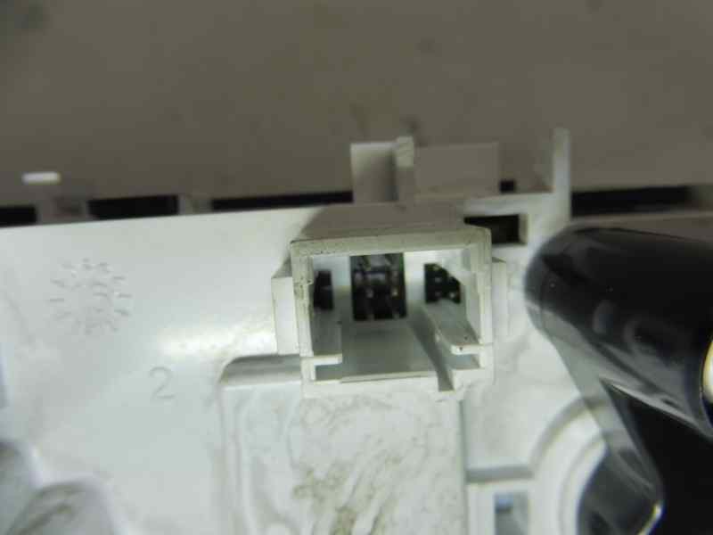 Recambio de mando calefaccion / aire acondicionado para peugeot 208 style referencia OEM IAM 96722483ZD  