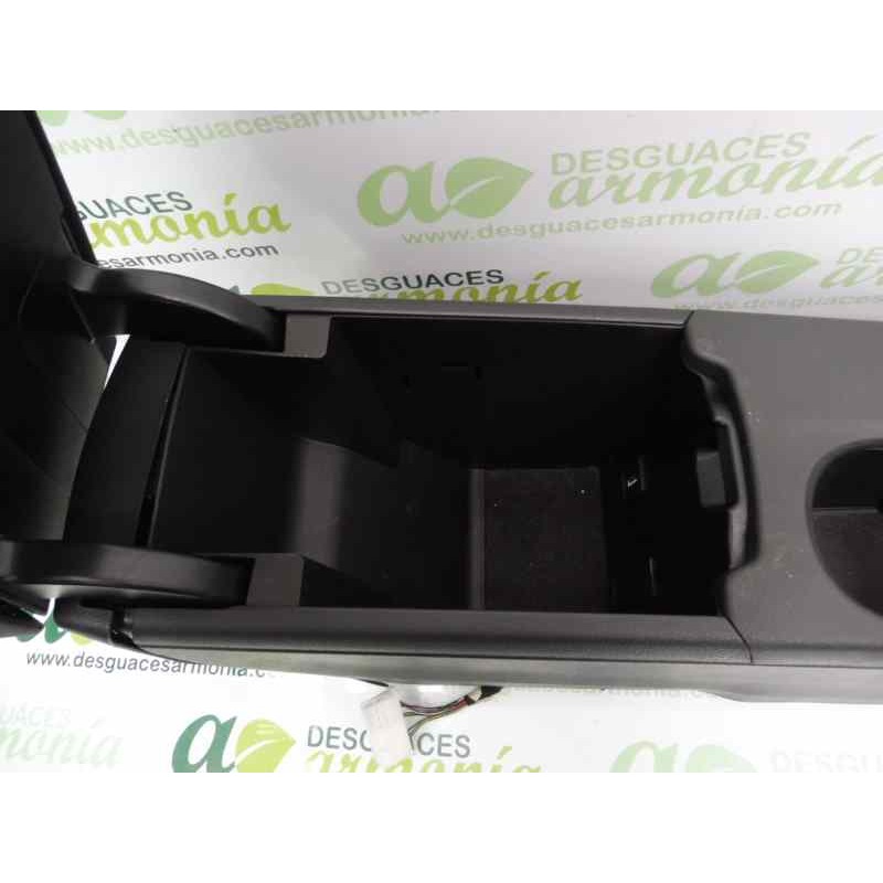 Recambio de apoyabrazos central para mercedes-benz clase a (w176) a 200 cdi (176.008) referencia OEM IAM A1766800900  