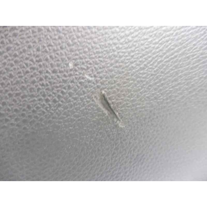 Recambio de apoyabrazos central para mercedes-benz clase a (w176) a 200 cdi (176.008) referencia OEM IAM A1766800900  