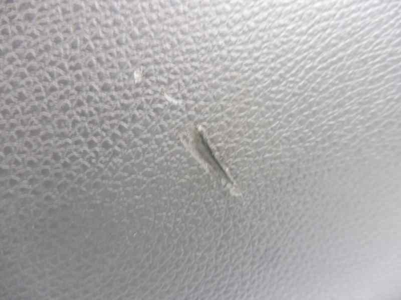 Recambio de apoyabrazos central para mercedes-benz clase a (w176) a 200 cdi (176.008) referencia OEM IAM A1766800900  