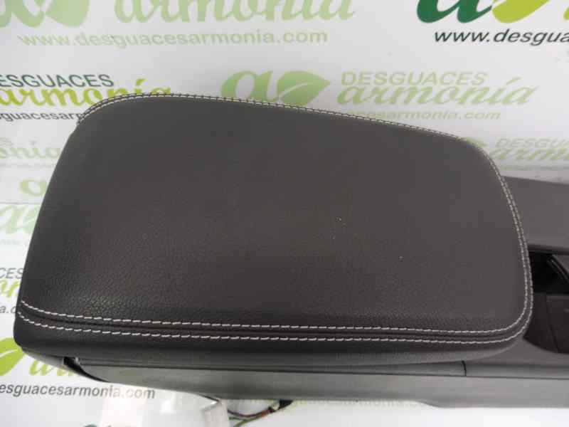 Recambio de apoyabrazos central para mercedes-benz clase a (w176) a 200 cdi (176.008) referencia OEM IAM A1766800900  