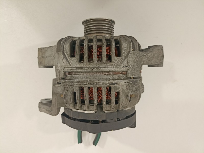 Recambio de alternador para opel vectra b berlina gl (1999) referencia OEM IAM 0124415008  