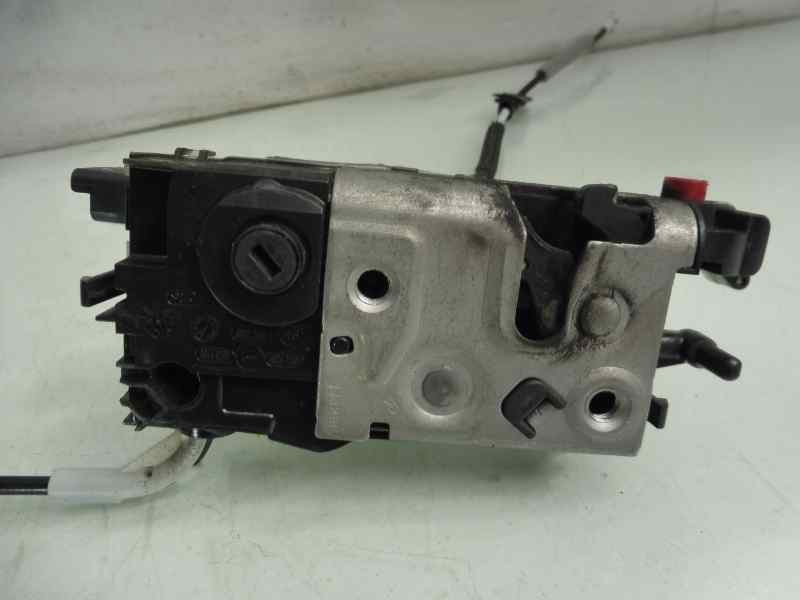 Recambio de cerradura puerta trasera derecha para peugeot 208 style referencia OEM IAM 9812501180  