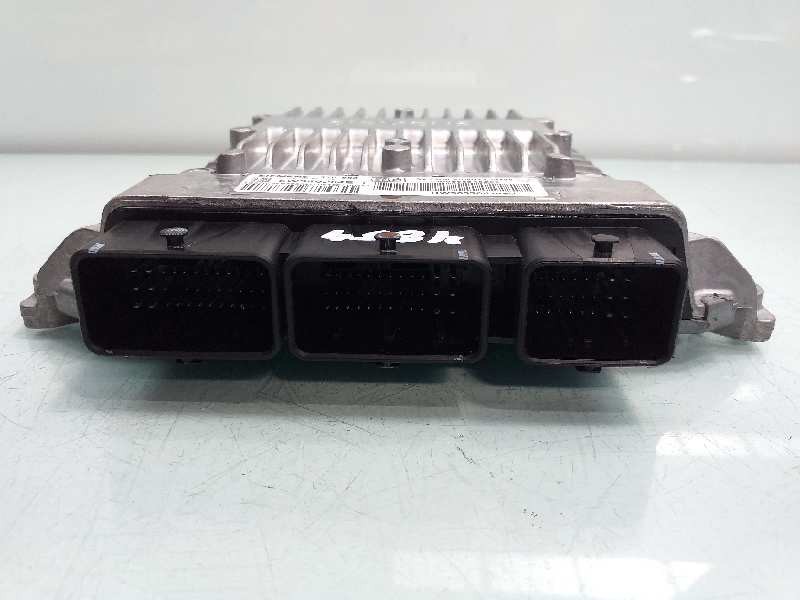 Recambio de centralita motor uce para peugeot 407 st sport referencia OEM IAM 9655041480 5WS40204E 9658345280