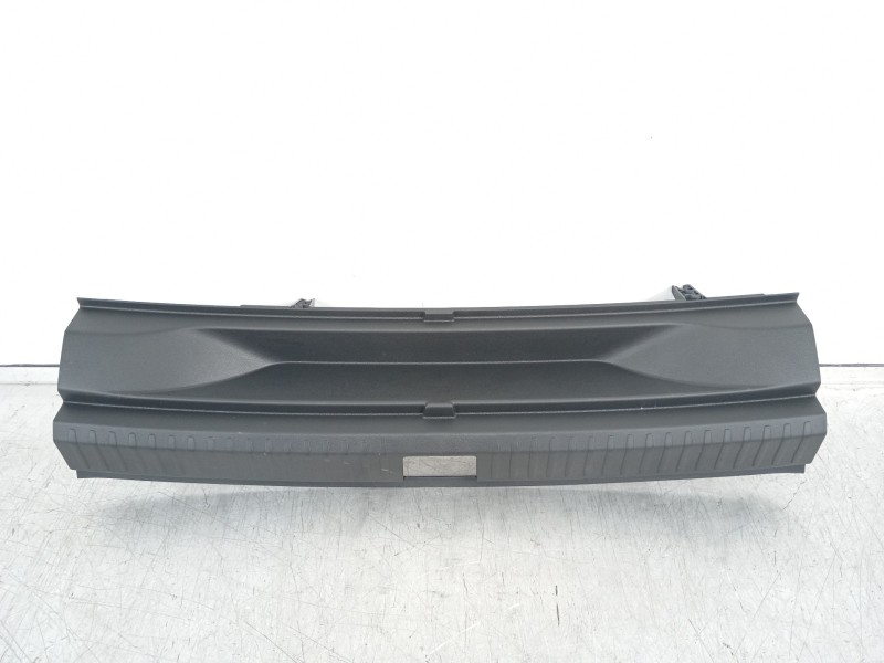 Recambio de moldura para seat arona xperience referencia OEM IAM 6F9863459A  