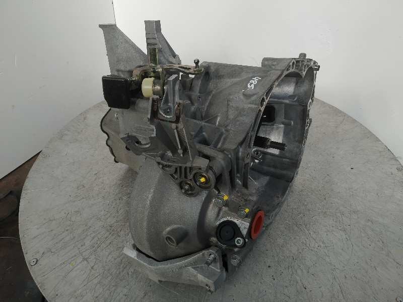 Recambio de caja cambios para peugeot 407 st sport referencia OEM IAM 20MB02  