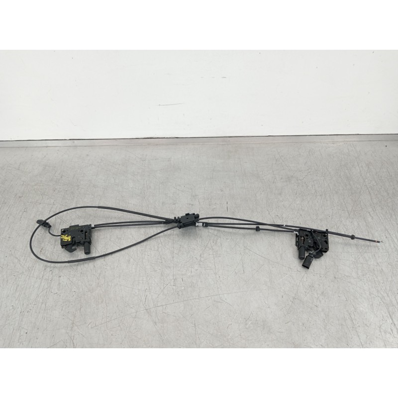 Recambio de cerradura capot para seat arona xperience referencia OEM IAM 6F0823509  