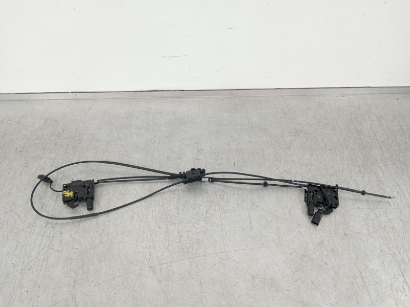 Recambio de cerradura capot para seat arona xperience referencia OEM IAM 6F0823509  