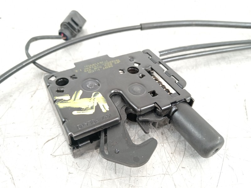 Recambio de cerradura capot para seat arona xperience referencia OEM IAM 6F0823509  