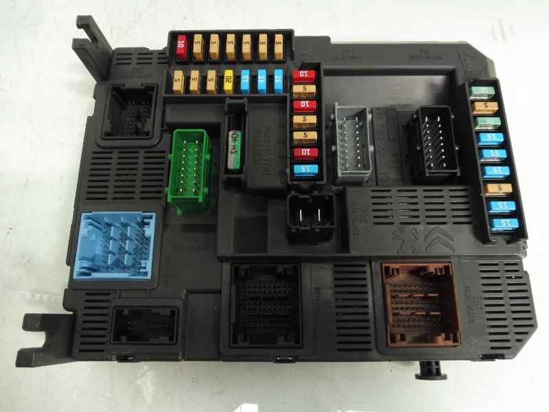 Recambio de caja reles / fusibles para peugeot 208 style referencia OEM IAM 9807531680 BSIN02 