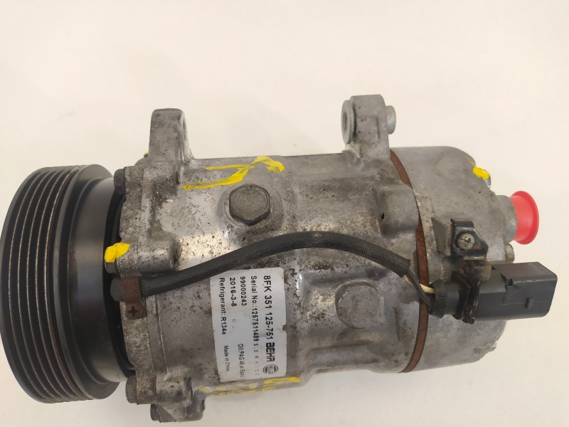 Recambio de compresor aire acondicionado para volkswagen golf iv berlina (1j1) highline referencia OEM IAM 99000243  