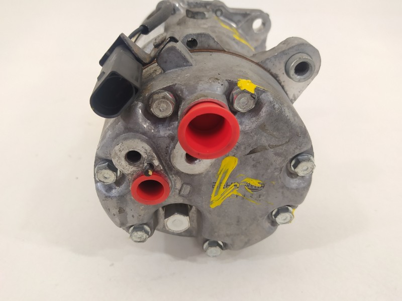 Recambio de compresor aire acondicionado para volkswagen golf iv berlina (1j1) highline referencia OEM IAM 99000243  
