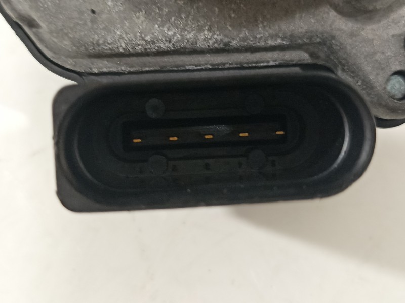 Recambio de caja mariposa para audi q5 (8r) 2.0 tdi (125kw) referencia OEM IAM 03L128063E  