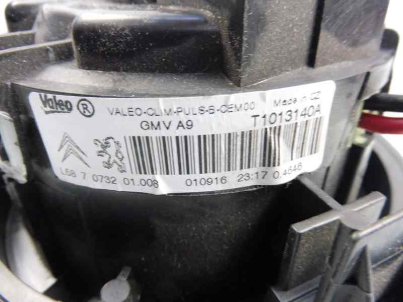 Recambio de ventilador calefaccion para peugeot 208 style referencia OEM IAM T1013140A  