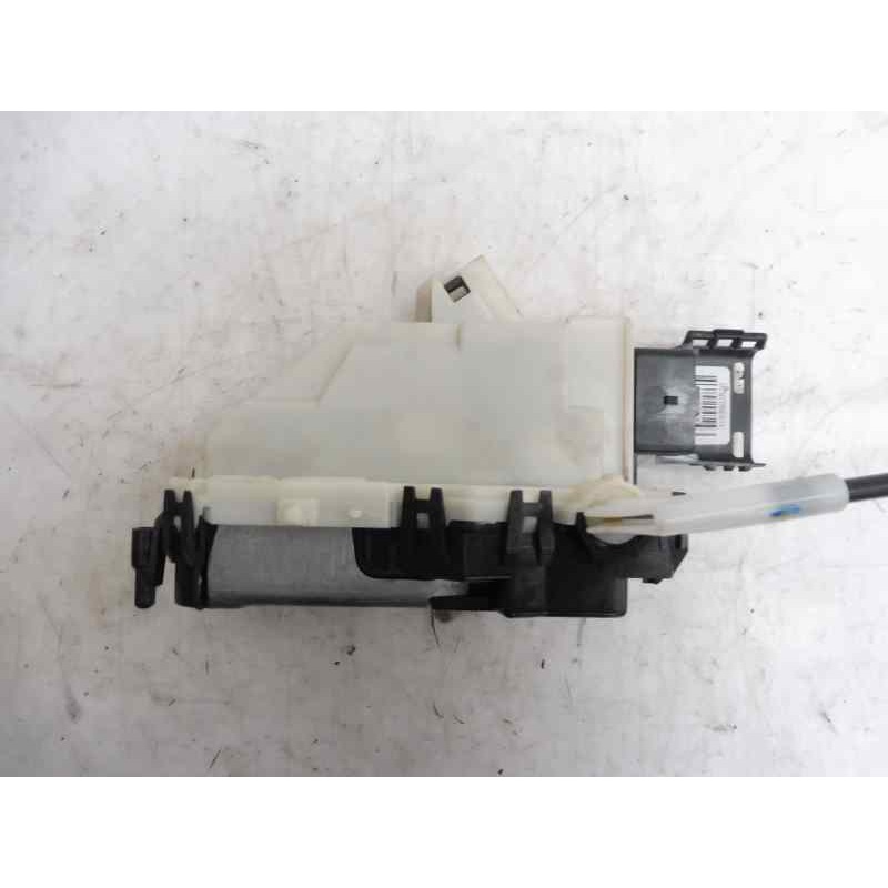 Recambio de cerradura puerta delantera derecha para citroën berlingo cuadro club l2 referencia OEM IAM 9135EA 828405 