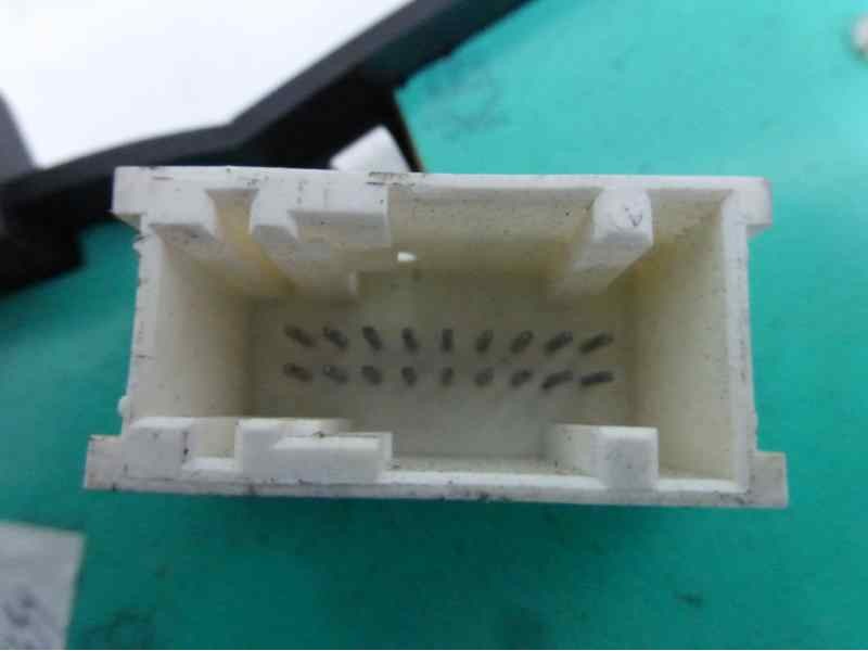 Recambio de cuadro instrumentos para peugeot 207 confort referencia OEM IAM 9662903780 A2C53190330 