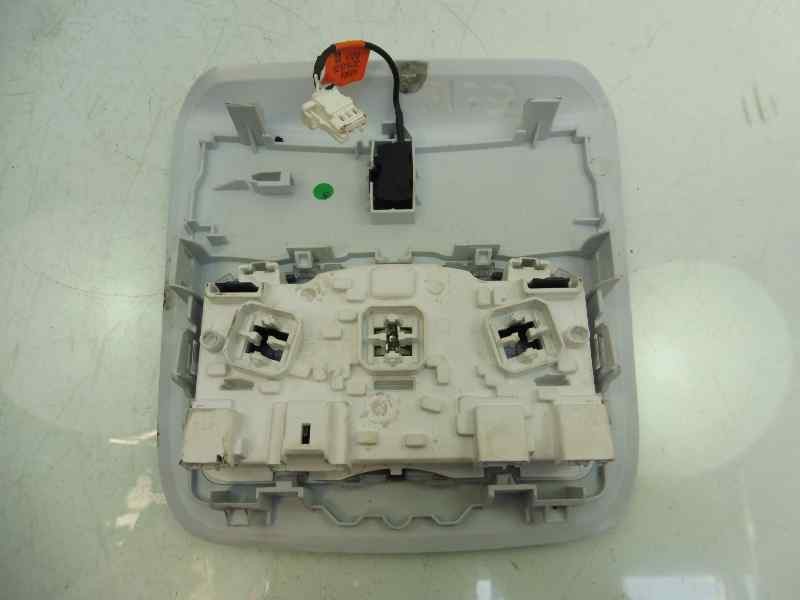 Recambio de luz interior para peugeot 208 style referencia OEM IAM 96754056PR  