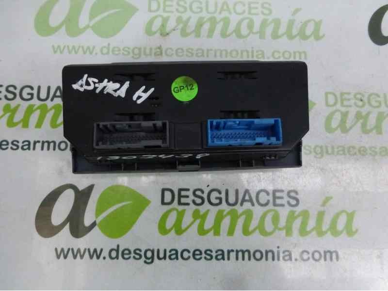 Recambio de mando climatizador para opel astra h berlina cosmo referencia OEM IAM 13261826  