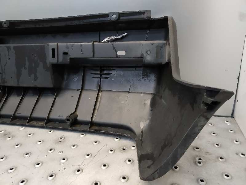 Recambio de paragolpes trasero para fiat ritmo 1.5 cat-u referencia OEM IAM   
