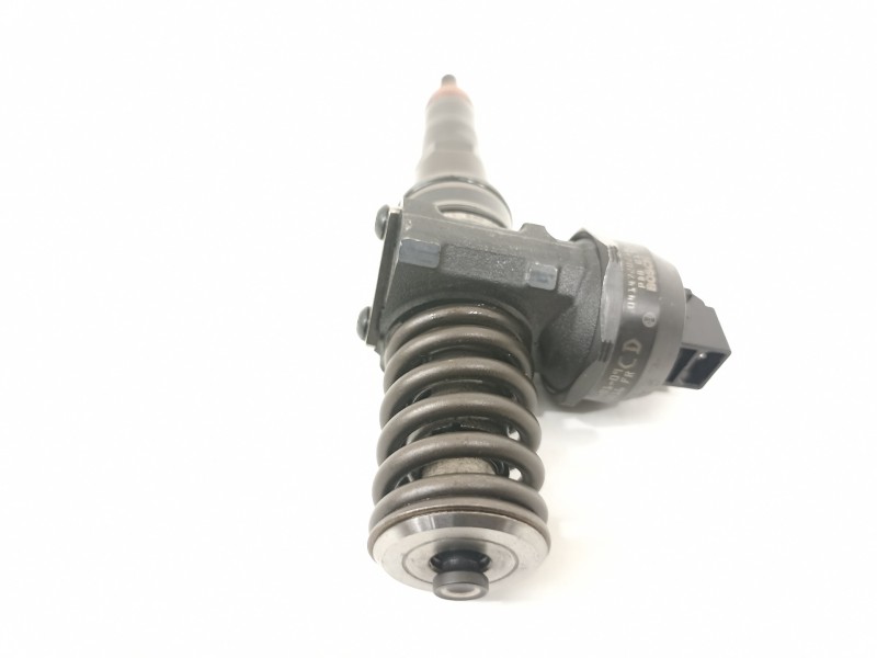 Recambio de inyector para volkswagen touran (1t1) advance referencia OEM IAM 038130073BA 0414720216 