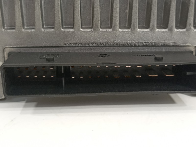 Recambio de amplificador para audi q5 (8r) 2.0 tdi (125kw) referencia OEM IAM 8R0035223  