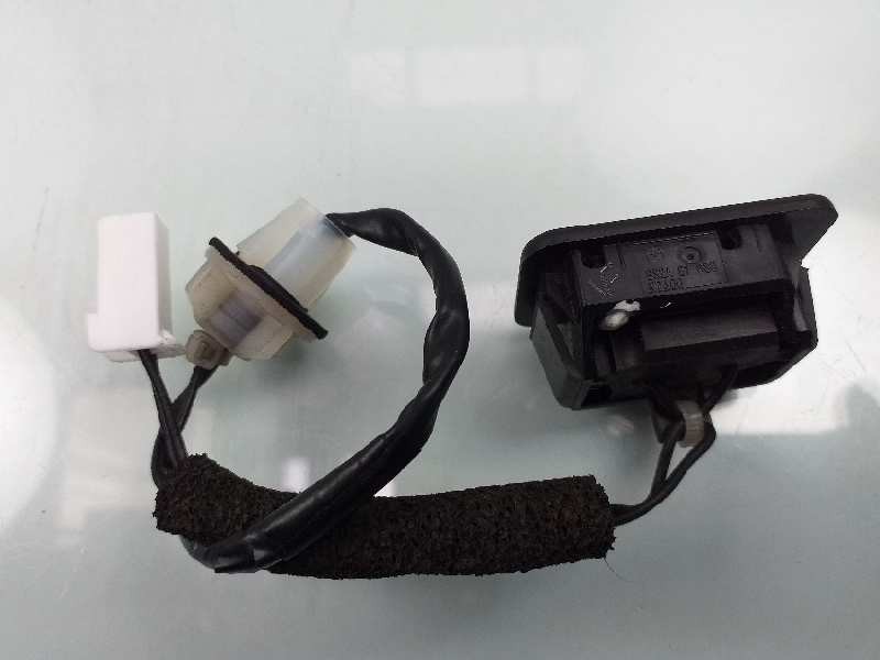 Recambio de maneta exterior porton para mazda cx-5 center-line 2wd referencia OEM IAM GS2A676S0  