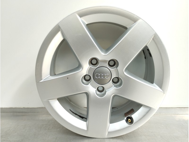 Recambio de llanta para audi a3 (8l) 1.6 ambiente referencia OEM IAM 8L0601025P  