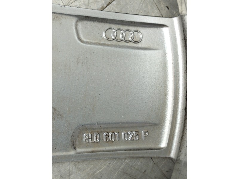 Recambio de llanta para audi a3 (8l) 1.6 ambiente referencia OEM IAM 8L0601025P  