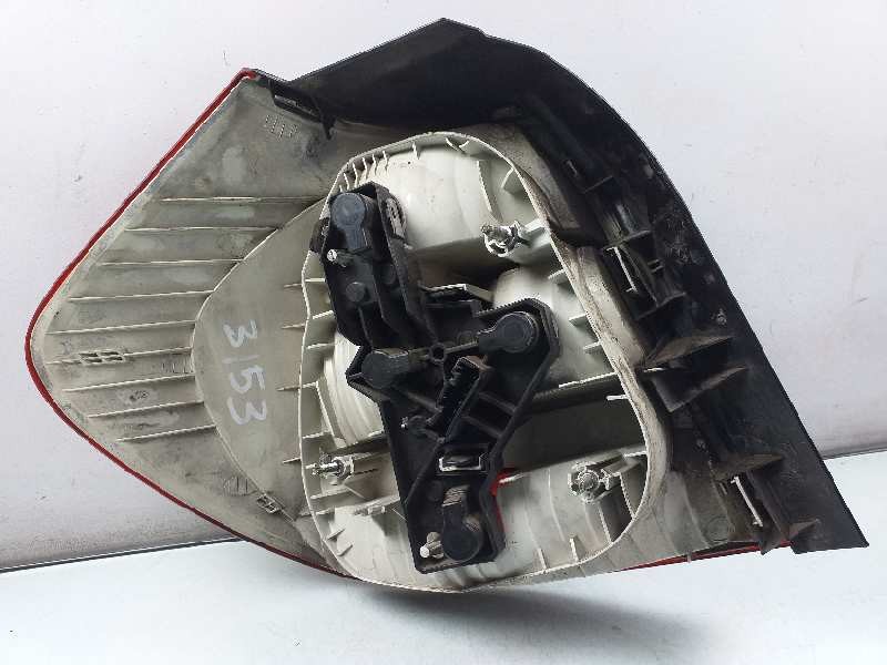 Recambio de piloto trasero derecho para bmw serie 1 berlina (e81/e87) 120d referencia OEM IAM 632450212  