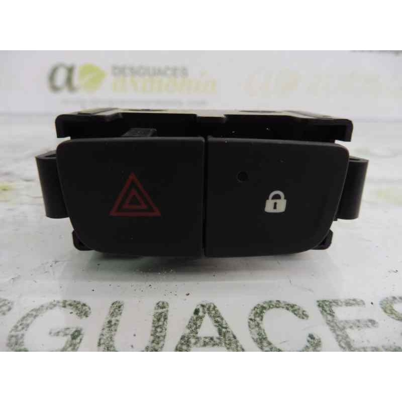 Recambio de warning para renault trafic combi l1h1 2,8t (5/6 plazas) mixto n1 referencia OEM IAM   