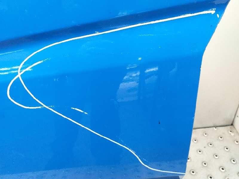 Recambio de puerta delantera izquierda para volkswagen crafter combi (2e) combi 30 referencia OEM IAM 2E0831051  