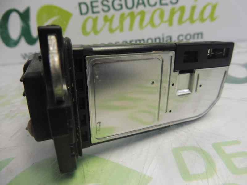 Recambio de caudalimetro para toyota yaris active referencia OEM IAM 2220426010  