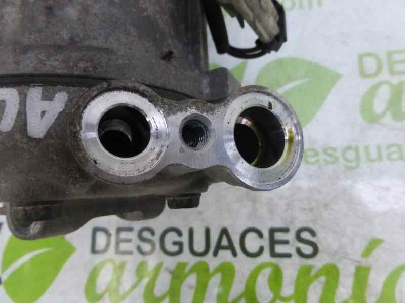 Recambio de compresor aire acondicionado para opel meriva blue line referencia OEM IAM 24421642  
