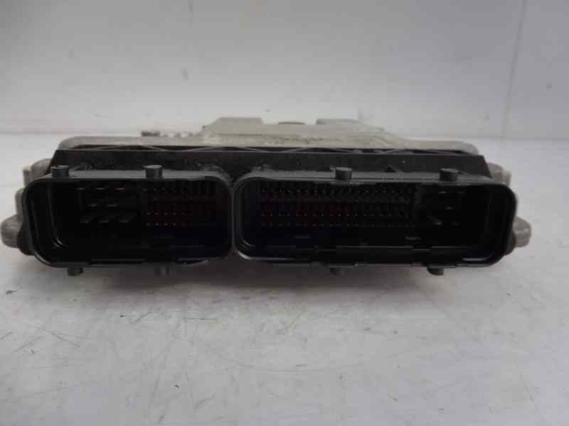 Recambio de centralita motor uce para toyota yaris active referencia OEM IAM 896610DC21 0281015385 